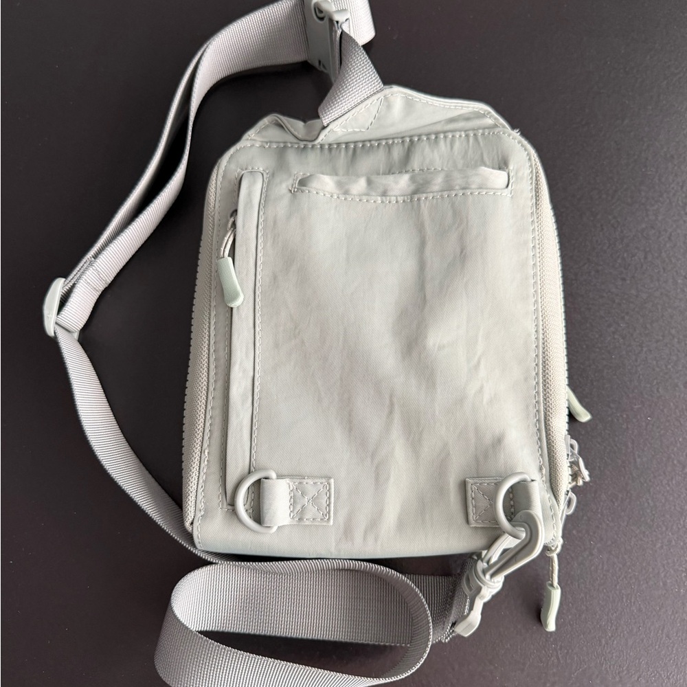 Sling pack - Picture 6 of 6